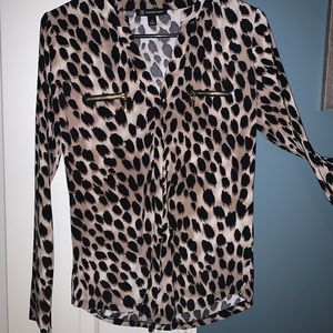 Long sleeve leopard print blouse
